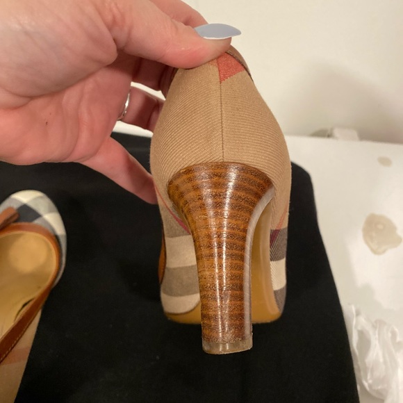 burberry nova check high heel - Picture 5 of 13